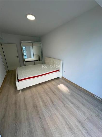 Inchiriem Apartament 2 Camere, Mobilat, Open Space, Tractorul-Maurer - 4