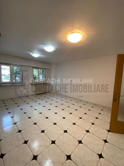 Spatiu birou | 3 camere | 2 bai | Calea Calarasilor - 9