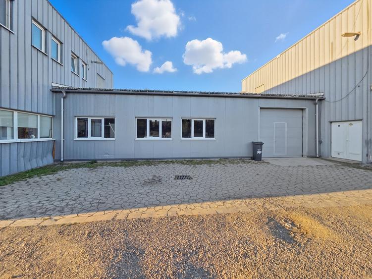 Showroom de vanzare, Calea Romanului - Bacau