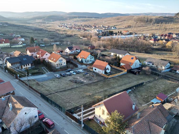 Casa cu 4 camere 123 M² utili + 500 M² teren Sfantu Gheorghe