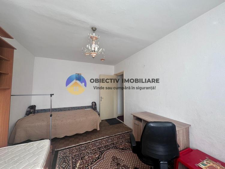 Garsonieră de vânzare – bloc de apartamente Darmanesti