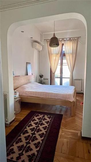 Apartament 5 camere in vila, etajul 1/S+P+1+M, zona Icoanei-Eminescu