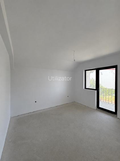 NOU! Casa tip duplex - Bragadiru, P+1+M! Comision 0% - 5