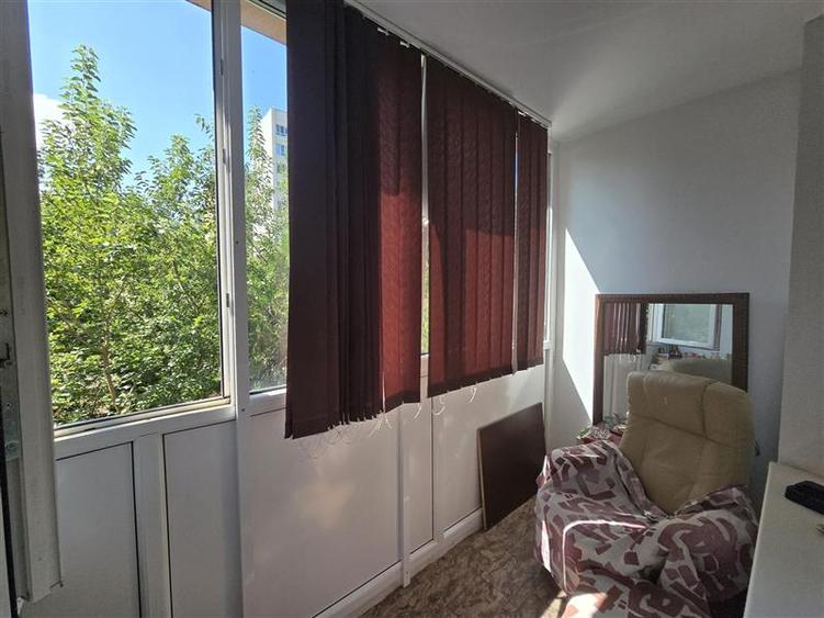 Drumul Taberei-Delinesti,apartament 3 camere decomandat