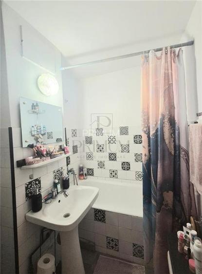 Dambovita - 2 Camere - Etaj 2 - Bloc izolat - 10
