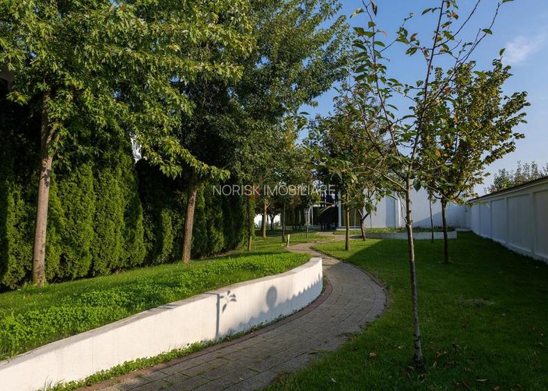Private Estate lângă București | Vilă, Piscină & Sport Court - 39
