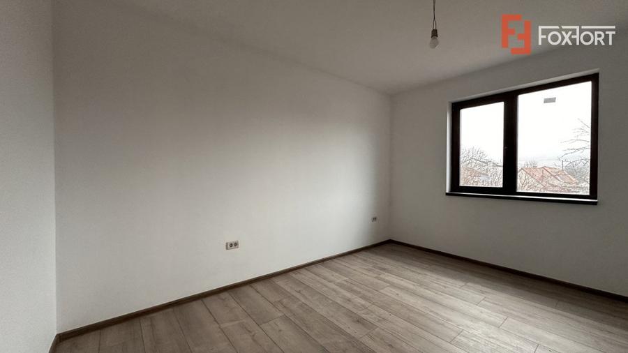 Duplex 4 camere de vanzare, 116 mp, in Chisoda