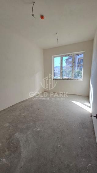 Spatiu Comercial - 190mp - 5 Parcari - Floresti