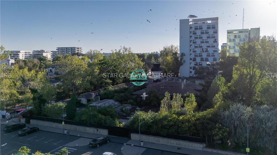 Vand fostul BAR ORIENT din MAMAIA avand teren 4371m, langa Vila Regala ( Regina