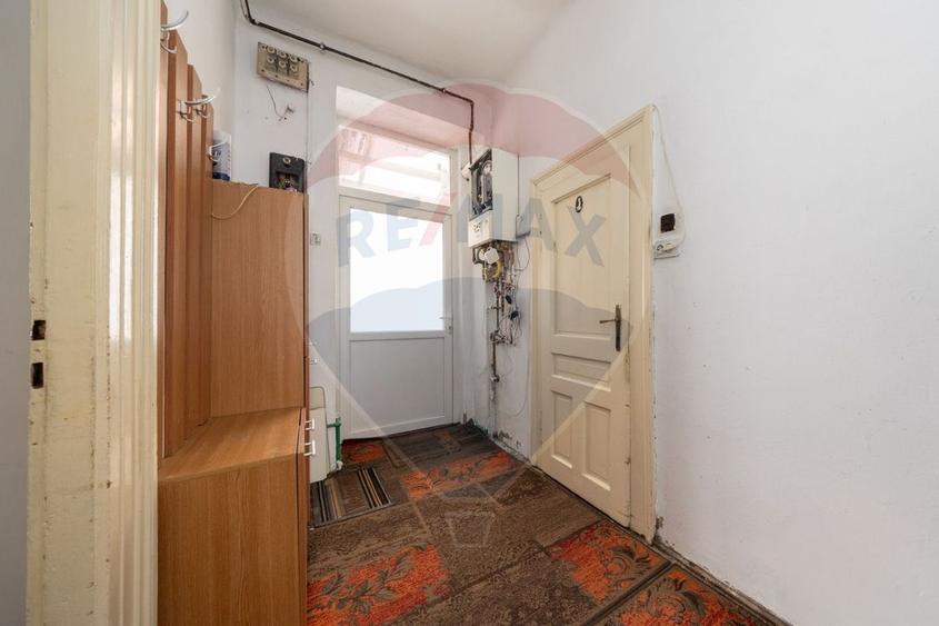 APARTAMENT 3 camere, Etaj 1, Str. Lunga nr 22, Brasov
