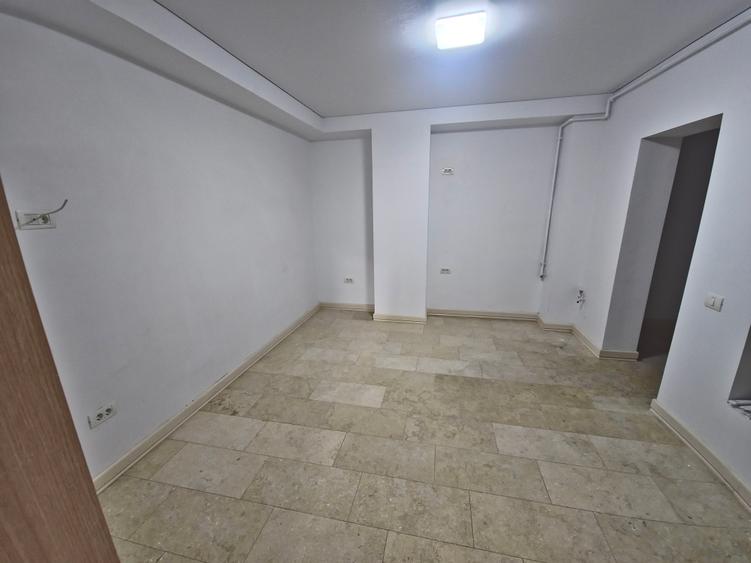 Tomis Central spatiu 37 mp ideal birouri prima inchiriere