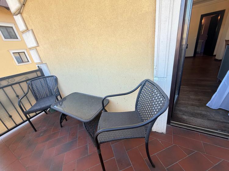 Inchiriez apartament 3 camere Mehala 550 euro