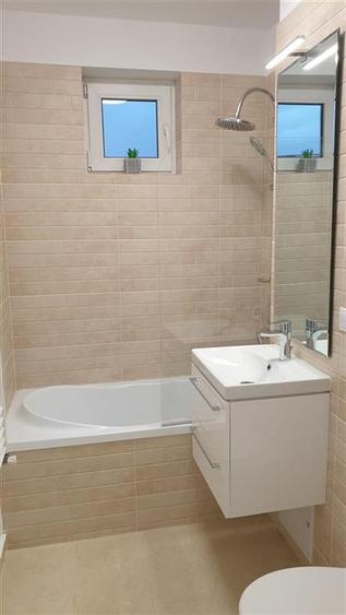 Apartament 2 camere cu balcon zona Mihai Viteazul