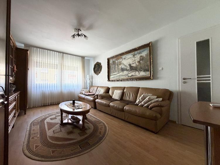 Apartament 3 camere, 68 mp utili, etaj 2, garaj, 2 boxe - Plavat II - 2