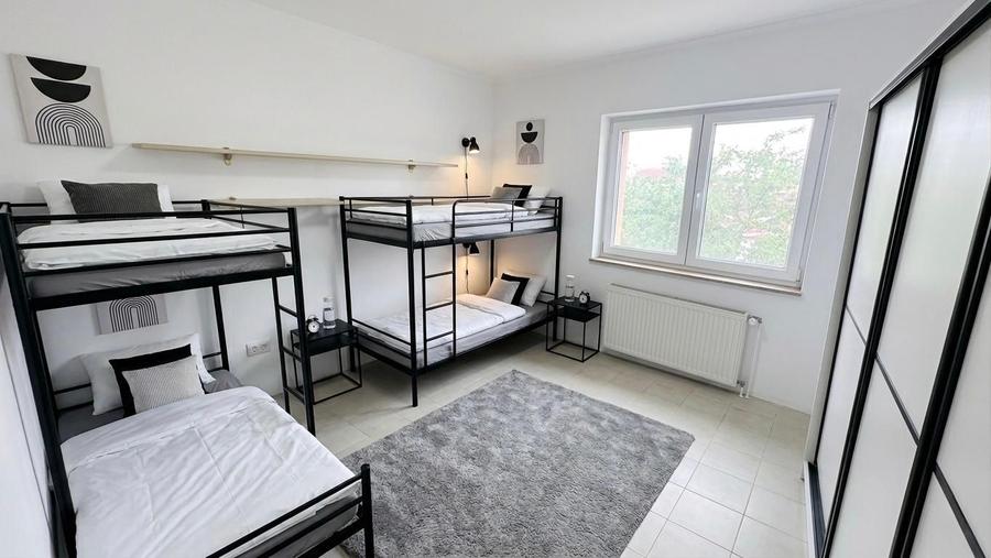 Apartamente pentru angajați min 24 locuri max 72 locuri Arad