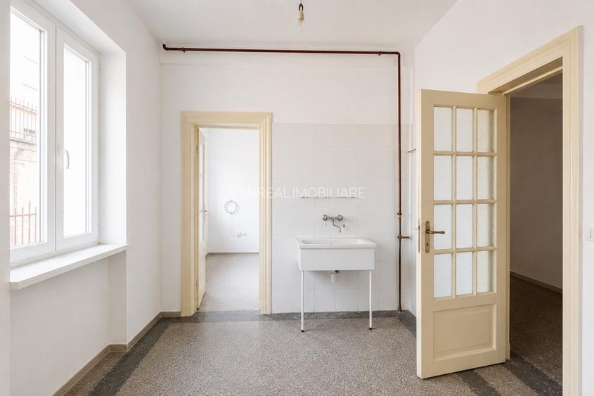 Apartamentul din turnul cu glorietă — Calea Victoriei nr. 2 - 7