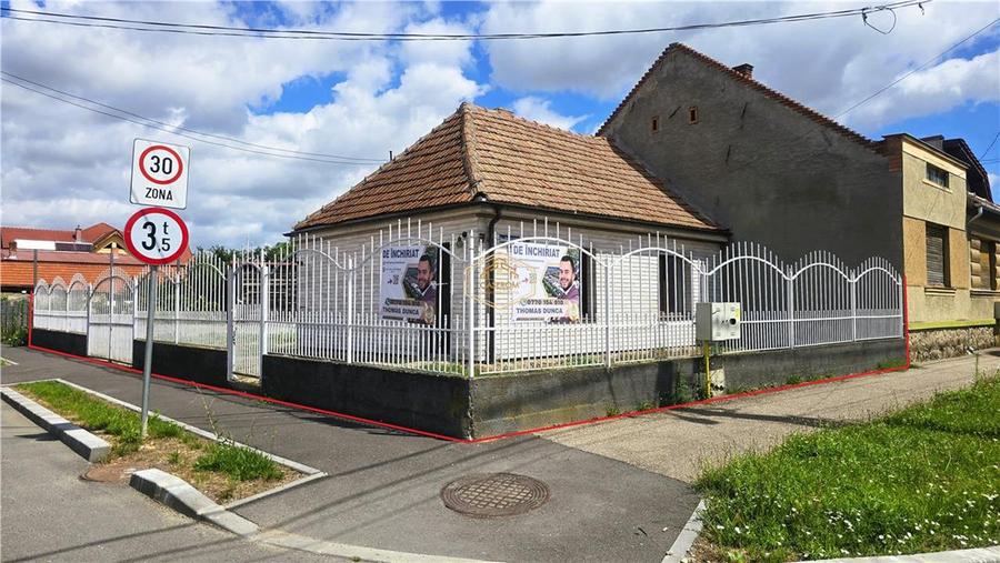 VIDEO | Casa pe colt, cu 2 camere si teren 245 m² | Paulestiului