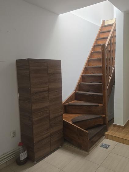 Apartament de inchiriat 3 camere zona Centru-Arcu