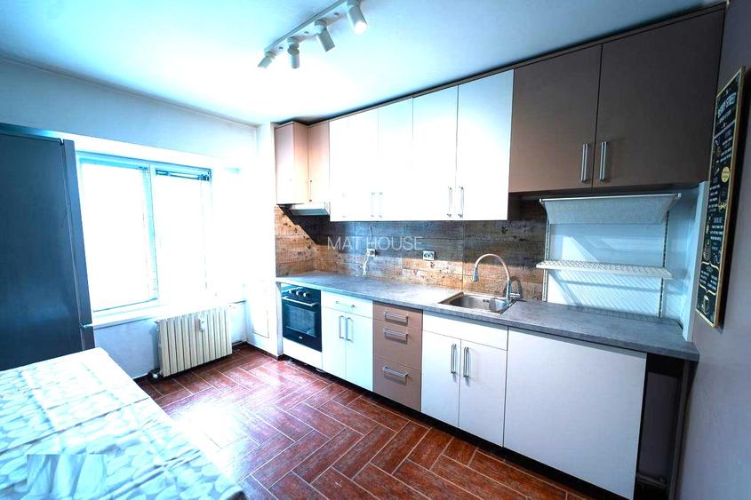 2 CAMERE 1/7 BL 2004 DECOMANDAT  MONOLIT STRADAL  SPATIOS IDEAL LOCUIT / BIROU - 2