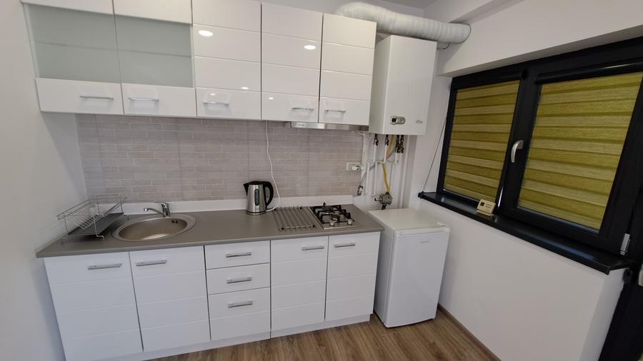 APARTAMENT 2 CAMERE - LUX - BLOC NOU- LA PRIMA INCHIRIERE- NICIODATA LOCUIT