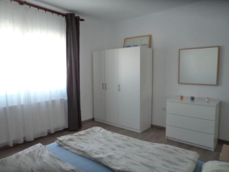 Apartament 2 camere nou, Parcare, Etaj 1 Vila