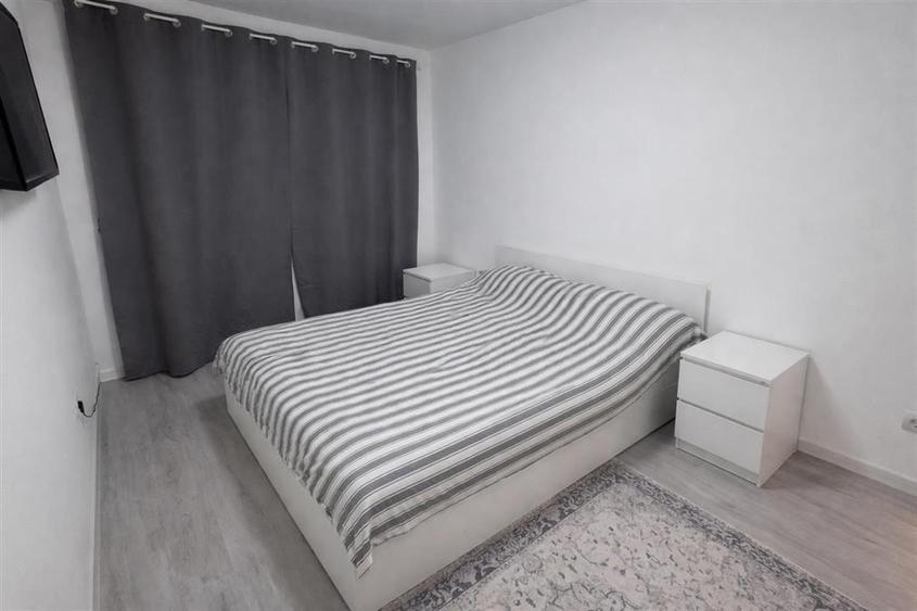 Apartament 3 camere 2 bai 75mp gradina zona Selimbar