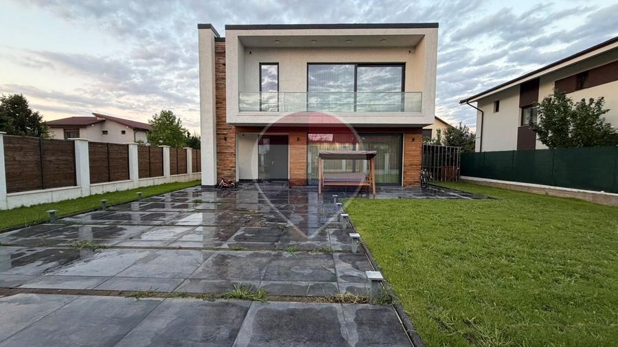 Casa/vila 4 camere vanzare in Bucuresti Ilfov, Corbeanca