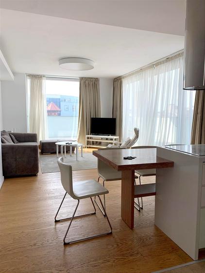 Apartament de 3 camere in imobil cu renume si locația perfecta
