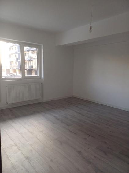 Apartament 2 camere de vanzare