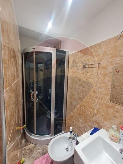 Apartament modern cu 2 camere de vânzare în zona Gara