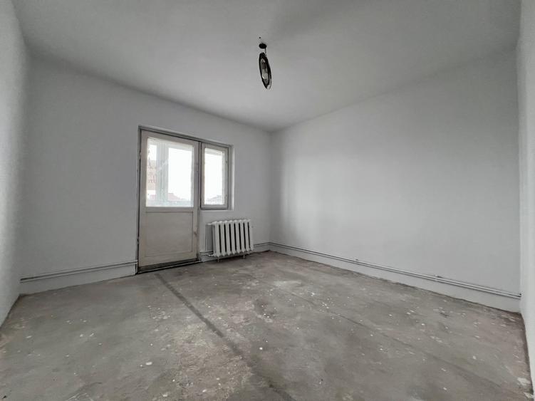 Apartament spatios, 3 camere, decomandat, 65 mp utili - Modern