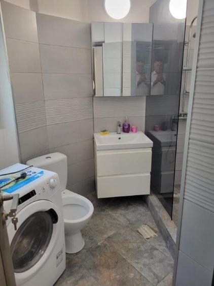 PROPRIERTAR INCHIRIEZ ap. 2 CAM, (parter inalt) str.ARMENEASCA colț cu Bd.CAROL