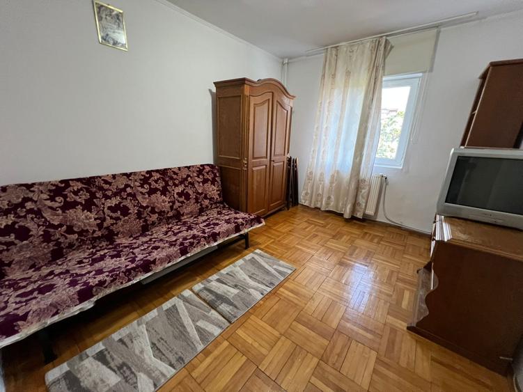 Apartament 3 camere, 67 mp utili, etaj 2/3 – zona Spălătoria Oituz
