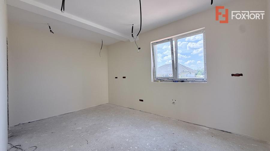 COMISION 0% Duplex individual, 5 camere si teren de 410 mp, zona Mosnita