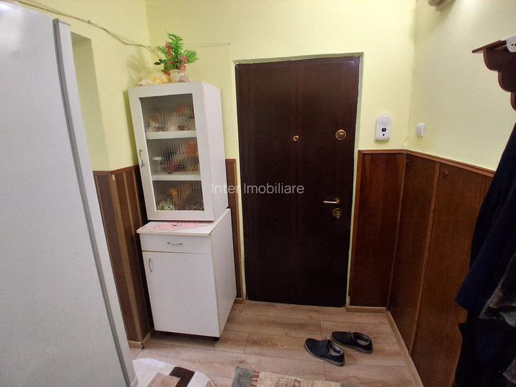 PACURARI ALPHA BANK 2 CAMERE SEMIDECOMANDAT PARTER 40 MP  COD 162801 - 10