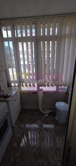 Apartamnet cu 3 camere de vanzare in Campina, Central - 18