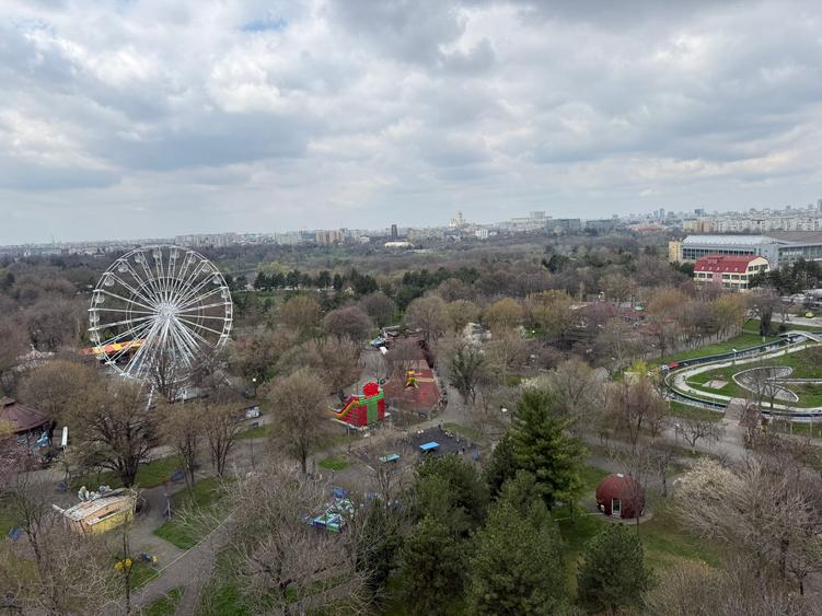 2 camere - Metrou Brancoveanu- in parc
