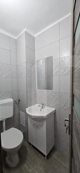 Apartament 3 camere, 2 băi – complet renovat, etaj 1, semicentral
