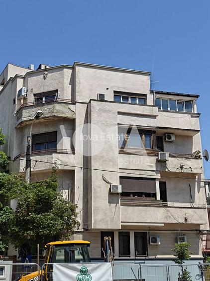 De vânzare apartament 3camere - str. Plantelor - central - 23