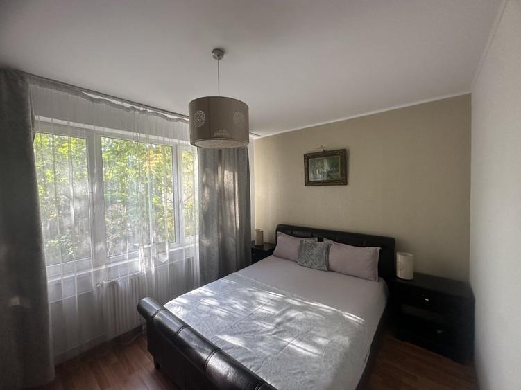Calea Victoriei, 2 camere dec, et.3, balcon, bloc termoizolat, zona linistita