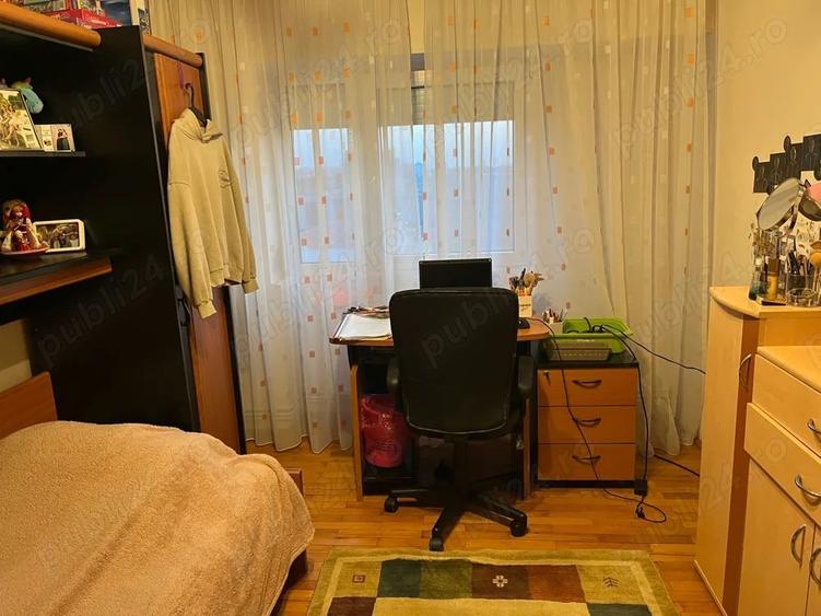 Apartament 3 camere aproape de Complexul Studentesc