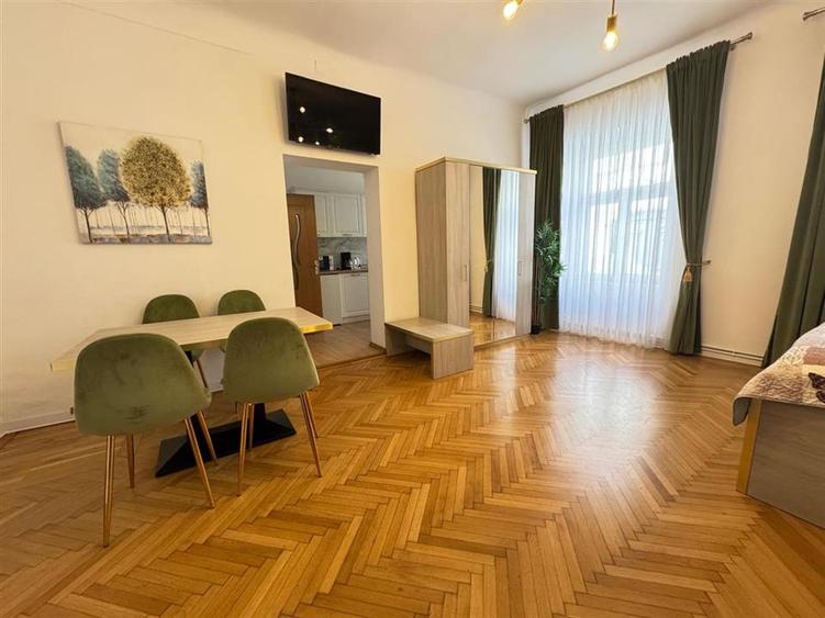Afacere la CHEIE 2 garsoniere de LUX in zona Ultracentrala