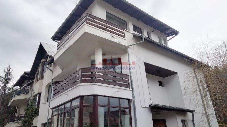 Vanzare apartament doua camere Busteni