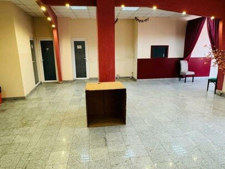 Spatiu comercial de inchiriat, vad , vitina 2 front Vlaicu Arad