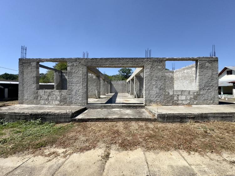 Casa în constructie