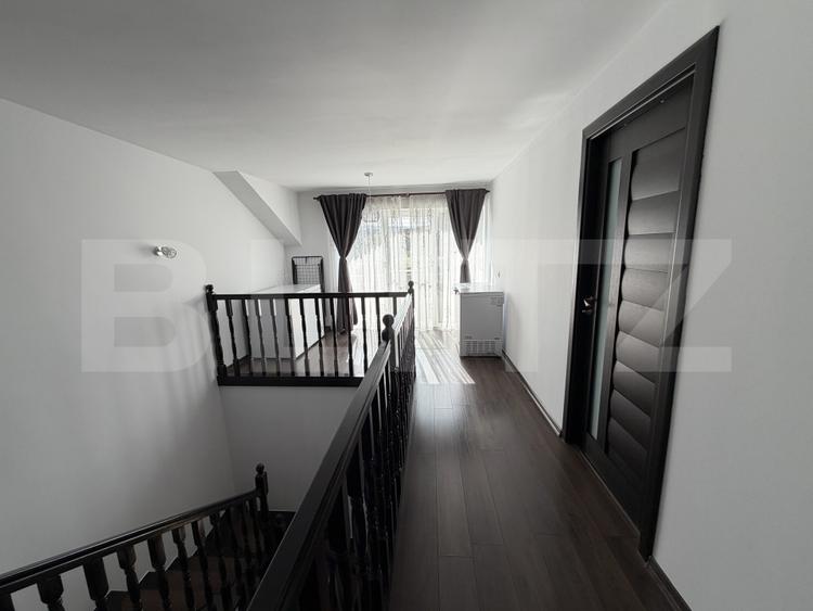 Casa cu 4 camere,baie, bucatarie, teren 800 mp