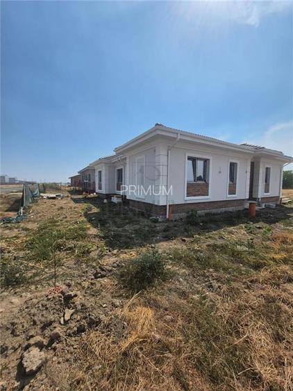 Duplex parter - 2 dormitoare - zona foarte buna