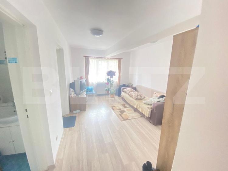 Casa de 630 mp si teren 600 mp, mobilata si utilata, zona Centrala