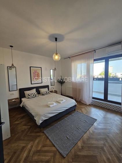 Apartament 4 camere ultracentral, renovat si mobilat, terasă spațioasă. - 4