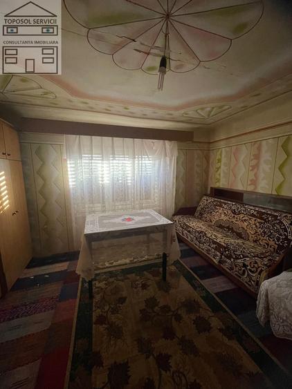 Casa de vanzare in localitatea Burzuc